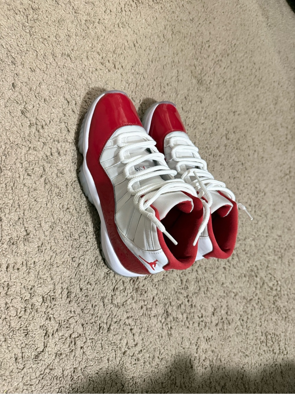 Jordan Men's High-Top Sneakers in White and Red Patent - Picture 5 of 8